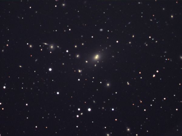 Abell Galaxy Cluster 2199 (Colour)