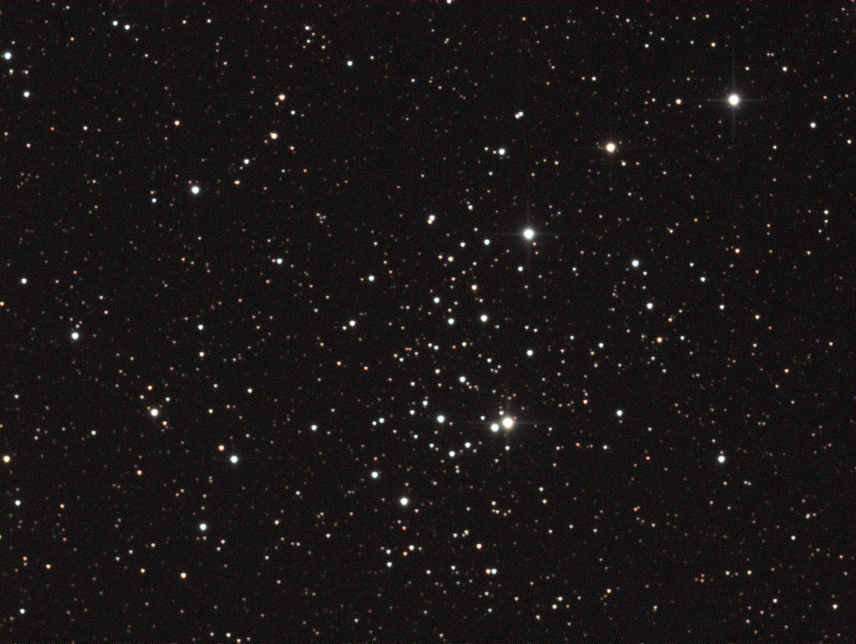 NGC 957